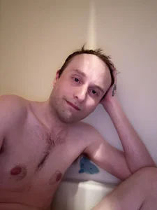 MrFrizby6211 Public Foto 7