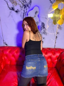 Public od Nobara_Kugisaki_  5 snímek