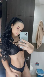 marianalopez2 Public Pic 2