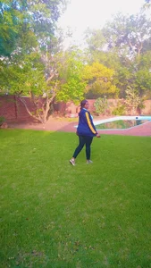 DIVAASS1 Public Foto 5