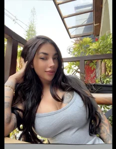 -KAROLVEGA ✨✨ Foto 3