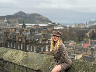 Alirawrz Scotland Pic