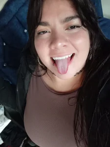 dulcelia0 Public Pic