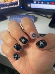 Loona_s Public Gambar 7