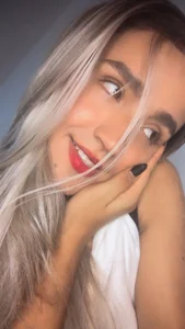 Kary_Blush Public Bilde