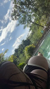 EsmeraldaLindsey Public 2 Foto 5