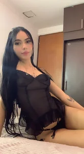 mishell_1Public图片 2