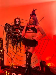 Ambar_sweet1 happy halloween 👻👻 Pic