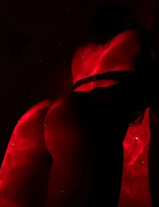 MonicaRocketのPublicの 3枚の写真