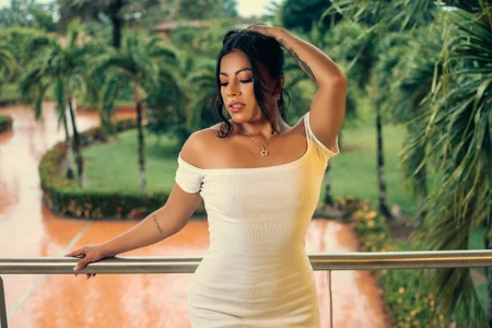 Amber_villalobos_ Dream Women ✨ Pic 3