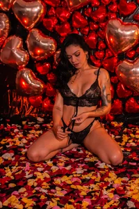 sofiaalarson: LET YOURSELF BE SEDUCED BY ME! ( 9 фото)