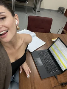 RoxelleSilvara69 Public Pic