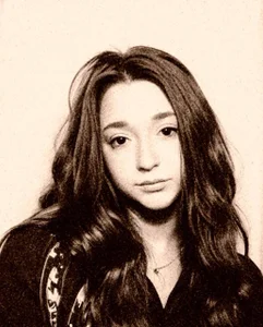 YasmineWest I love the old camera, such beautiful and aesthetic photos. Hình 6