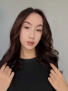 JanellaBecerril Fragile Darkness and a surprise 🖤🕊️ Pic 3