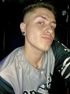 Public od Aaronn_Gomezz  5 snímek