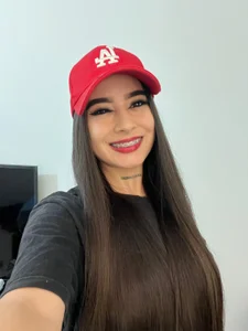 AlliceWinter Colombian petite 圖片