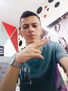 andy_dwels777 :) Poză