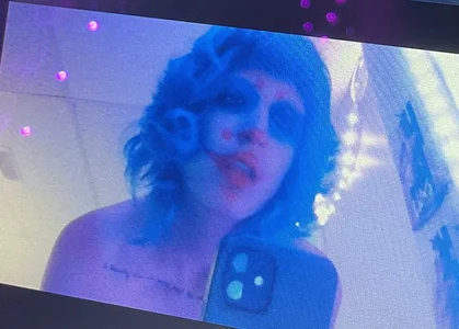beckytheclown's photo