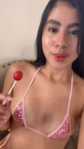 nina_joyceの🍭🔥の 2枚の写真