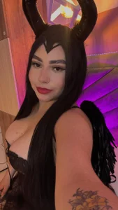 mia_valentine__ Public Pic 3