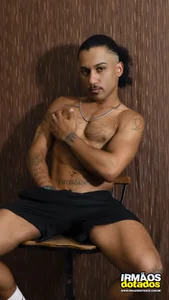 hot pics de Blackdeltoro  3 Imagens
