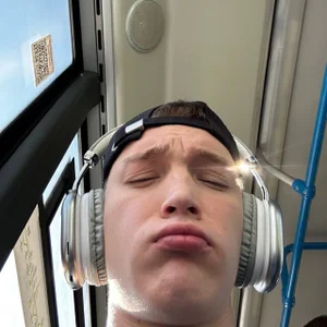 hehe de Derek_Banville  2 photos