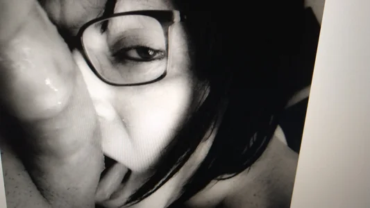 Mona-MaturePublic Bild