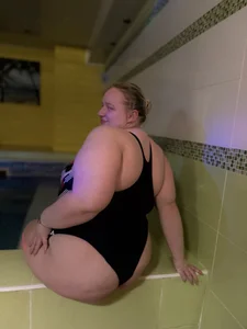 Lina_Hottie Public Foto 6