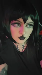 Mariana_velezz Mavis 🕸️🦇🖤 Εικόνα 5