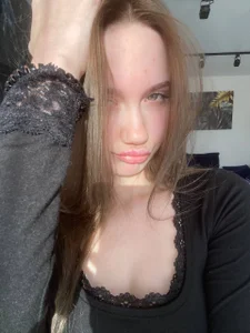 MiraNight Public Pic 3