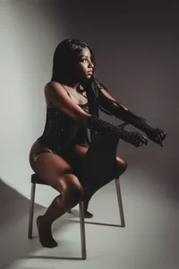 SaraMonroe1: pro session #1 ( 2 фото)