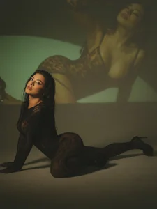 GeorginaMontclair I feel sexy টি ছবি