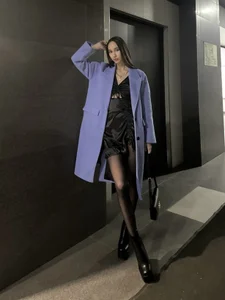 your_emily_ Public Foto