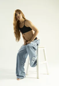 CloeRodriguez: ME ( 2 фото)