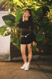 Maiaxoxo weekend party Pic 2