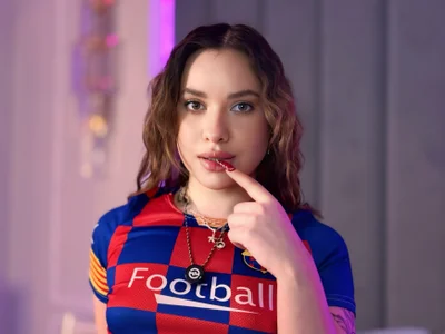 LiaVesper The football cheerleader Pic 4