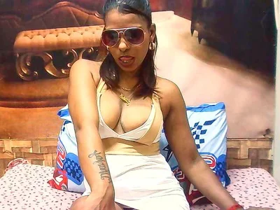 IndianSexyAss all natural lucy Pic