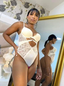 FarinaLyte see me luv! slika