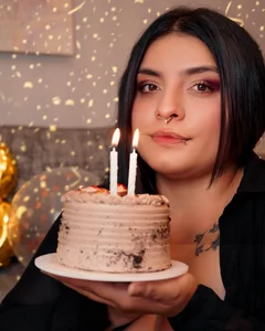 karo_linee1HAPPY BIRTHDAY 🌸🎊 Bild 2