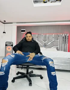 big cock and hot jeans de master_leather  3 Imagens