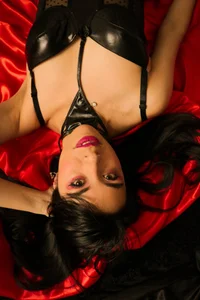 Sky_Girl_LSのblack lengerieの 2枚の写真