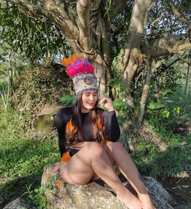 A sexy traditional costume de ThyaraJhons  2 photos