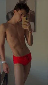 Heliox_noir Face card  4টি ছবি