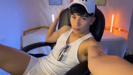 David_Nova White Pic