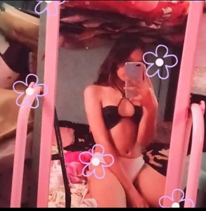 ur_morenagirl Your Future Wife รูป  2