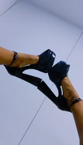 Camila_Torresss Heels and toys ❤️‍🔥🤯 Billede 2