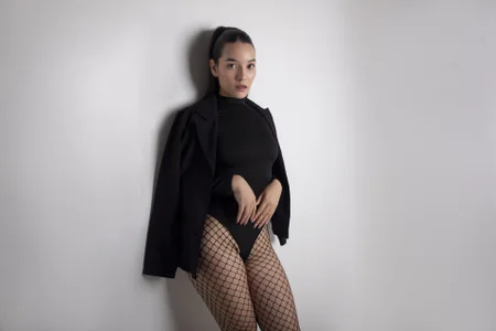 AuroraEvanss one afternoon with glamor and elegance Bilde 4