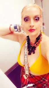 MadameTeaPot With a cherry on top Pic 2