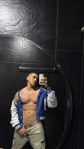 Hey guys, this is for you😈 de OliverWest04 Foto 5