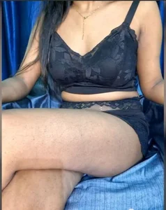 Divyanshi_team000's XXX Nude Photo 2